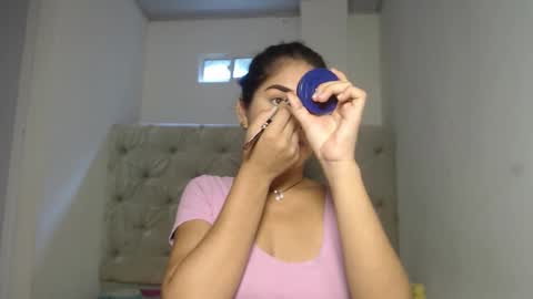 Snapshot of melody_phillips2 chatting on October 16, 3:03 pm melody phillips online show from October 16, 3:03 pm