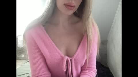 Melodie Sweet online show from January 13, 10:19 am