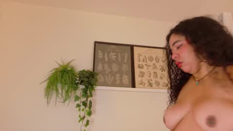  Memphis Williams  online show from February 3, 2:53 am