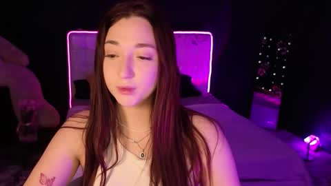 Mencialo online show from November 25, 9:11 am