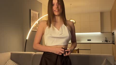 meower_xxx online show from June 16, 4:46 am