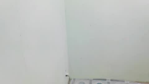 Snapshot of meowki_totot chatting on September 10, 5:46 pm meowki_totot online show from September 10, 5:46 pm