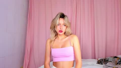 Lilu online show from November 13, 3:27 am