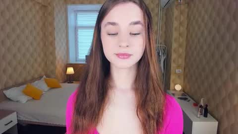 Snapshot of meoww_meows chatting on October 10, 9:58 am Julie online show from October 10, 9:58 am