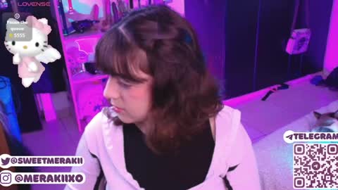    online show from April 3, 10:52 pm