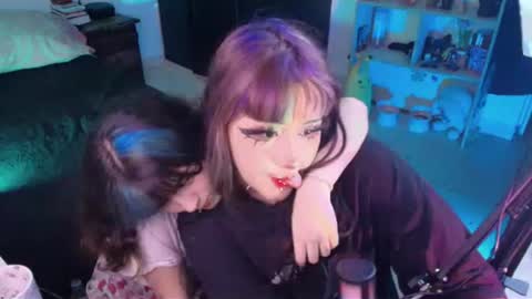    online show from July 2, 7:58 am