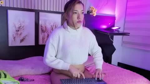 meredith_spencer online show from July 16, 2:27 am