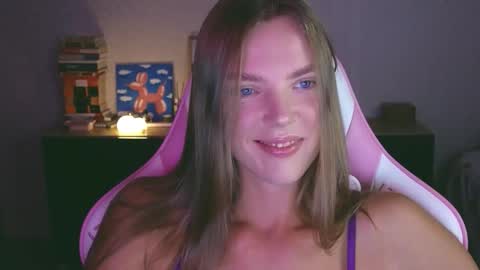 Susan online show from November 20, 4:52 pm