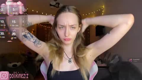 Sara online show from January 19, 2:57 pm