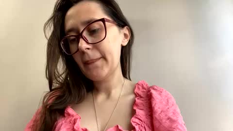 Snapshot of mesmerizing_hypn0_goddess chatting on October 9, 8:29 am Jessica online show from October 9, 8:29 am