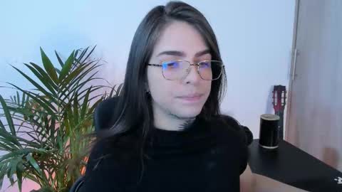 Meurif online show from December 21, 3:49 pm