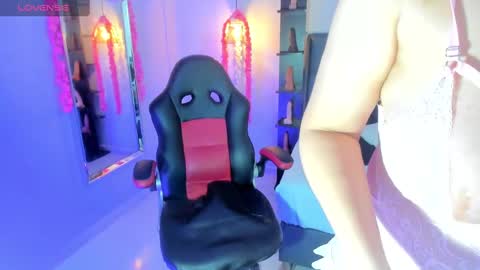 meylagia online show from March 11, 3:14 am