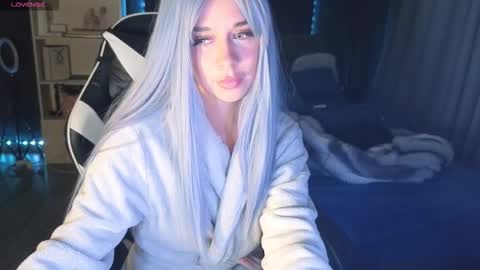 Snapshot of mezzalunaa chatting on September 21, 12:42 am vollmond online show from September 21, 12:42 am