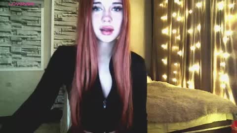 Snapshot of mezzalunaa chatting on March 6, 9:20 pm vollmond online show from March 6, 9:20 pm