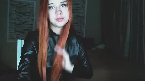 Snapshot of mezzalunaa chatting on February 26, 7:08 pm vollmond online show from February 26, 7:08 pm