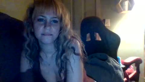 mezzy69 online show from March 27, 8:37 am