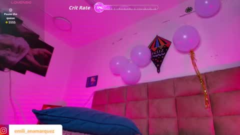 Snapshot of mia_0_ chatting on October 4, 7:29 pm Emi online show from October 4, 7:29 pm