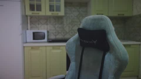 Mia online show from September 24, 10:09 pm