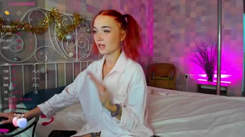 Mia  GMT7 Mon Tue Wen Thur 1000am-0300pm Sat 0300am-0900am online show from December 27, 6:57 am