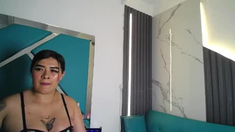 Mia  online show from May 16, 5:34 pm