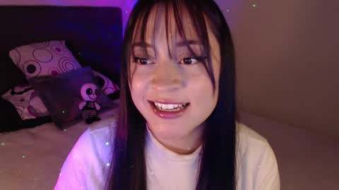 mia online show from February 3, 10:21 pm