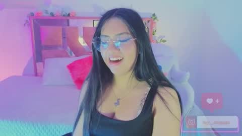 Snapshot of mia_bnnyy chatting on September 27, 9:44 pm mia_bnnyy online show from September 27, 9:44 pm