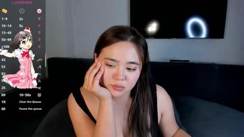 mia_carmin online show from January 10, 5:45 am