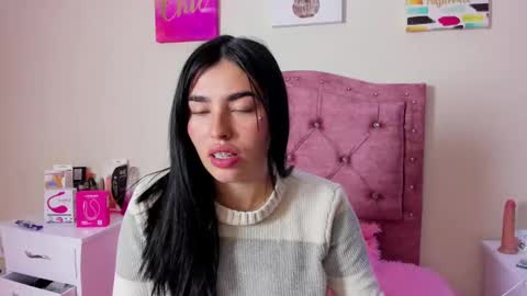 Snapshot of mia_charlothe chatting on September 25, 3:05 am mia_charlothe online show from September 25, 3:05 am