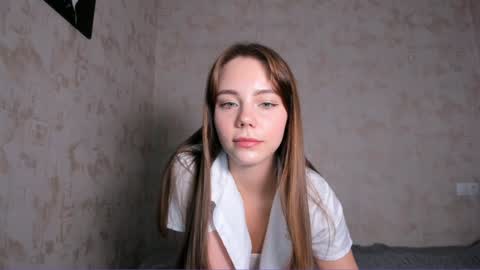 Mia  next stream Thursday 1400 UTC1 Friday 1400 UTC1 online show from February 4, 1:48 pm