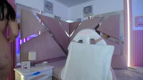 mia_garcia28 online show from October 15, 9:06 pm