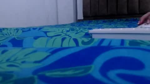 mia_gt777 online show from April 4, 5:50 am