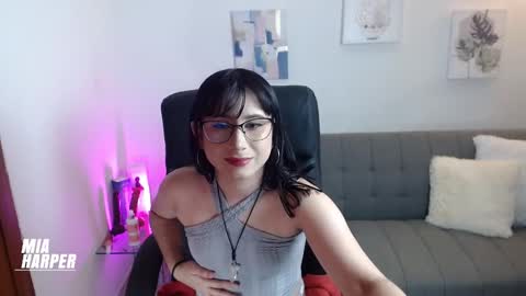 Mia online show from September 26, 2:09 am