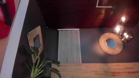 Val  online show from December 3, 11:56 am