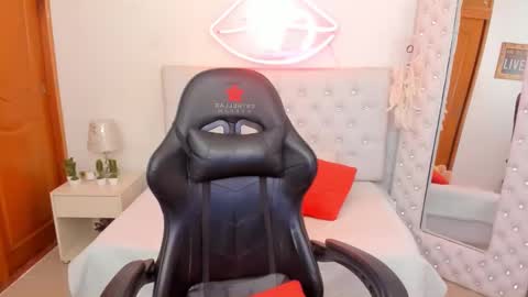    online show from January 29, 12:56 pm