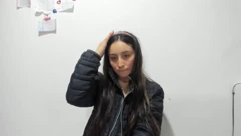 mia kaneee online show from February 20, 3:01 am