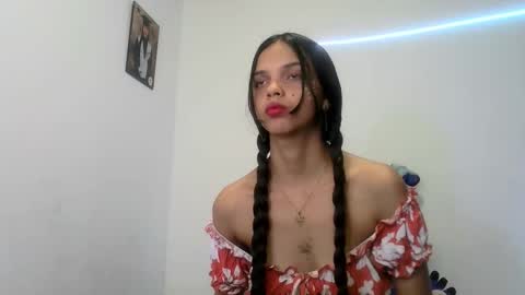 Snapshot of mia_lucy_21 chatting on October 10, 8:36 pm mia lucy 21 online show from October 10, 8:36 pm