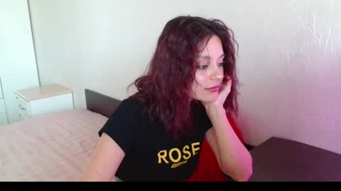mia_luiza online show from June 23, 12:14 pm