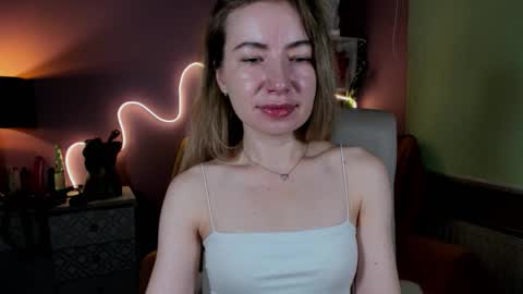 Snapshot of mia_luxx92 chatting on September 14, 6:55 am Mia online show from September 14, 6:55 am