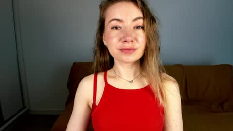 Mia online show from June 17, 6:26 am