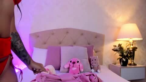 mia montess online show from June 20, 7:28 pm