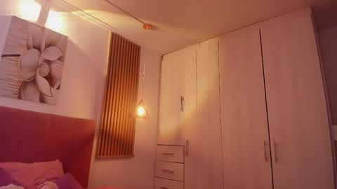 Snapshot of mia_nevaeh chatting on September 11, 8:42 pm Mia Nevaeh - follow me online show from September 11, 8:42 pm