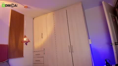 Mia Nevaeh - follow me online show from June 21, 8:13 pm