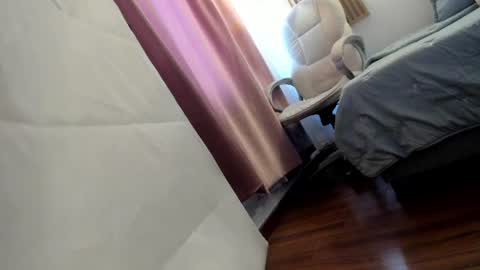 Mia Nevaeh - follow me online show from July 2, 8:37 pm