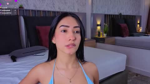 Snapshot of mia_oceann chatting on October 1, 3:28 pm MIa online show from October 1, 3:28 pm