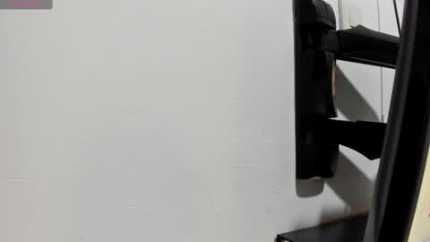 Mia online show from November 17, 7:58 pm