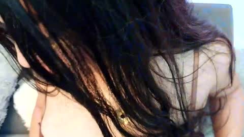 Snapshot of mia_roux13 chatting on October 15, 7:49 pm Mia Roux online show from October 15, 7:49 pm
