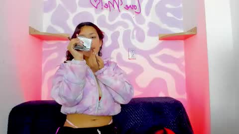 Mia . online show from December 18, 1:38 pm