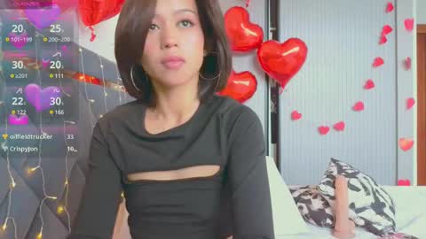 Mia online show from February 14, 6:34 am