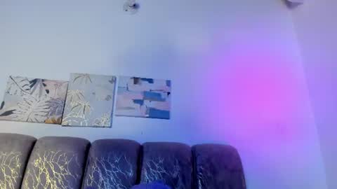 mia_sweetie1 online show from July 4, 7:21 pm