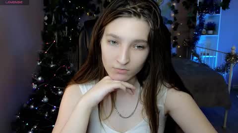 Mia online show from January 14, 10:20 am